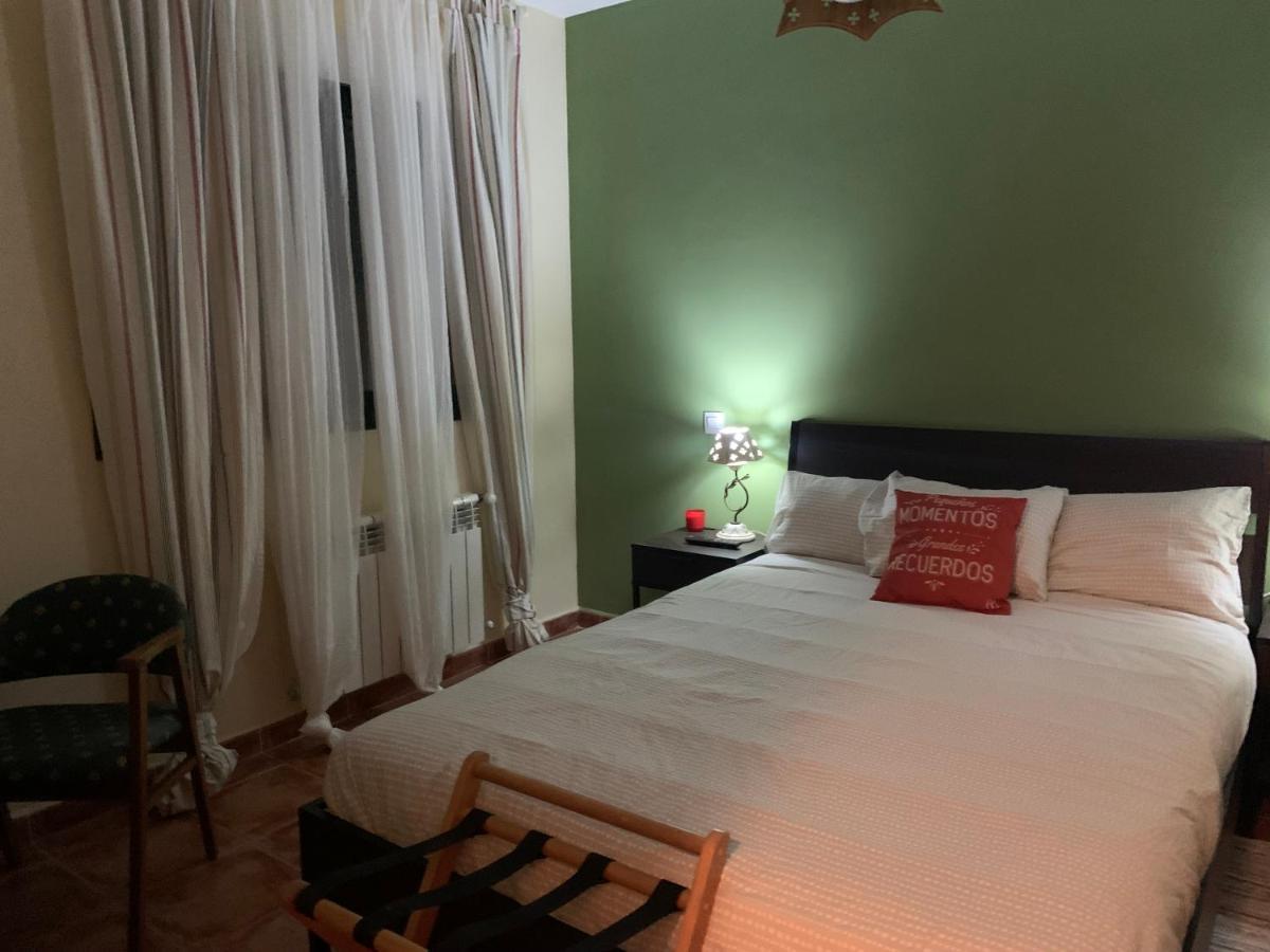 Navas de San Antonio Chalet Pradonavas מראה חיצוני תמונה