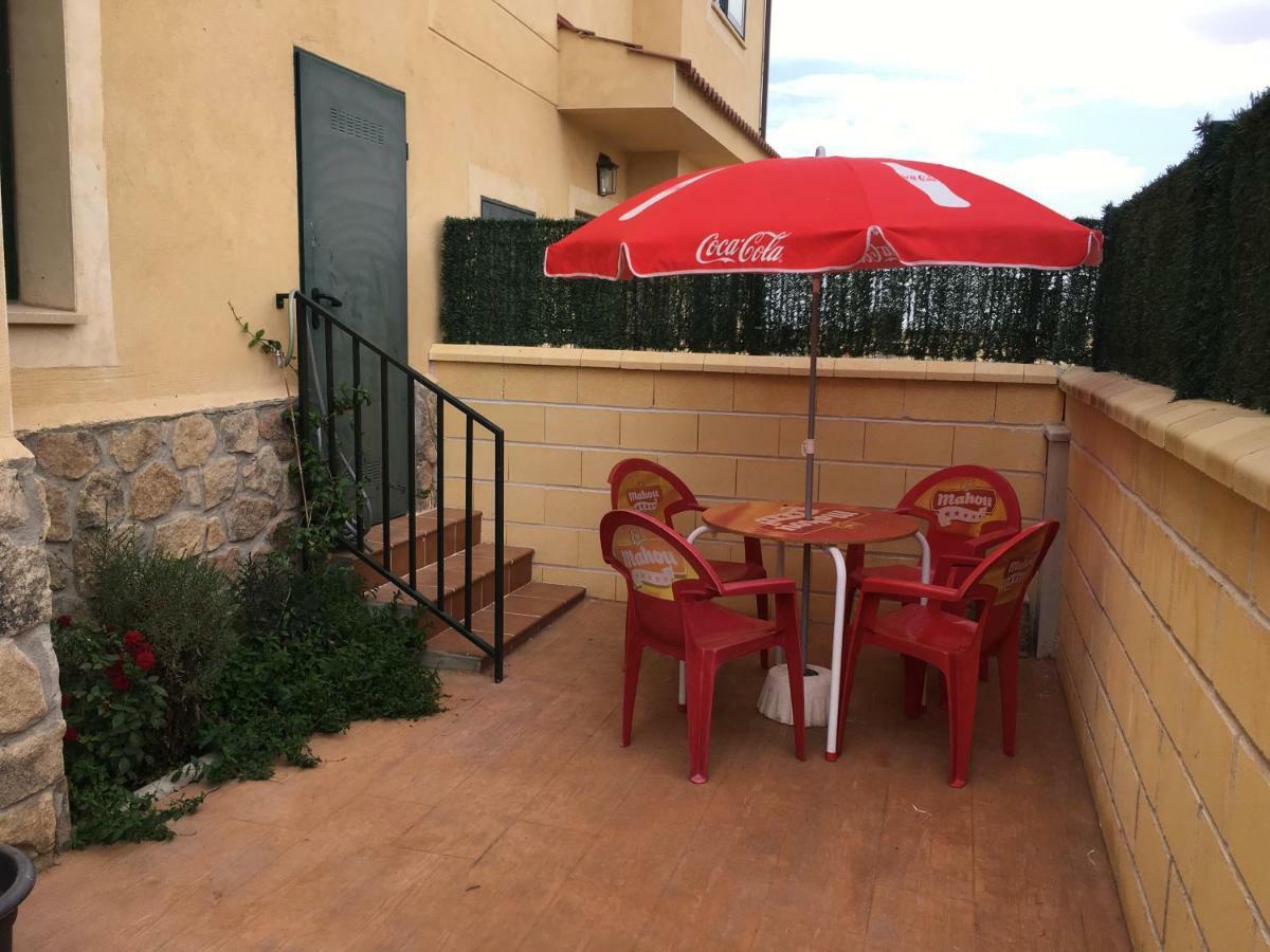 Navas de San Antonio Chalet Pradonavas מראה חיצוני תמונה